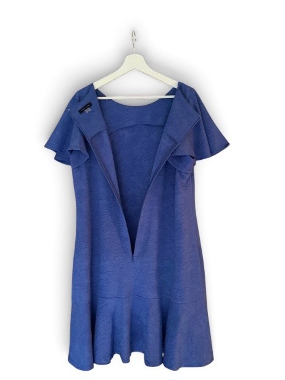 Tommy Hilfiger Cornflower Blue Flutter-Sleeve Midi Dress with Raised Pattern - Picture 3 of 9